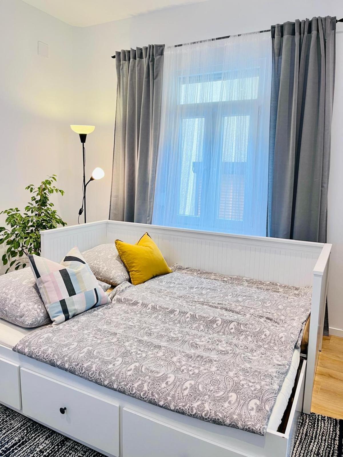 -1-Zentral-Traumwohnung-Rhein أوبرفيزل المظهر الخارجي الصورة